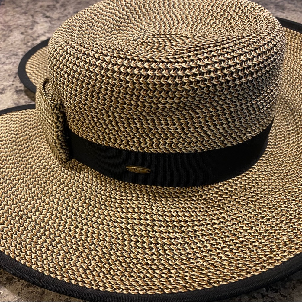 C.C Exclusives womens, cute, stylish hat - Picture 3 of 5